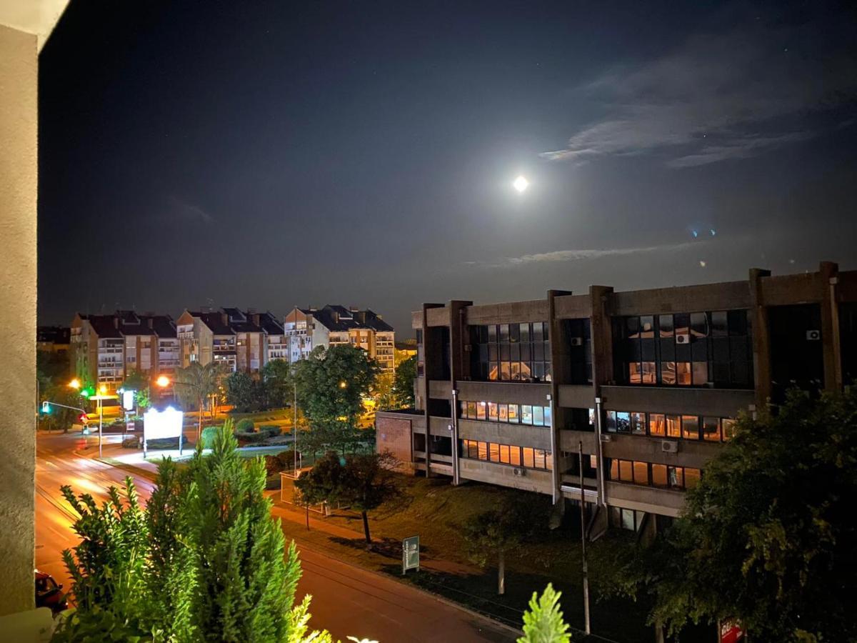 Apartman "Noa" Sremska Mitrovica Exterior foto